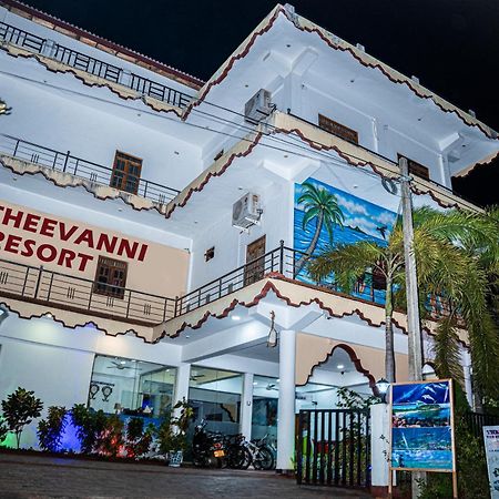 Hotel Theevanni Inn Trincomalee Buitenkant foto