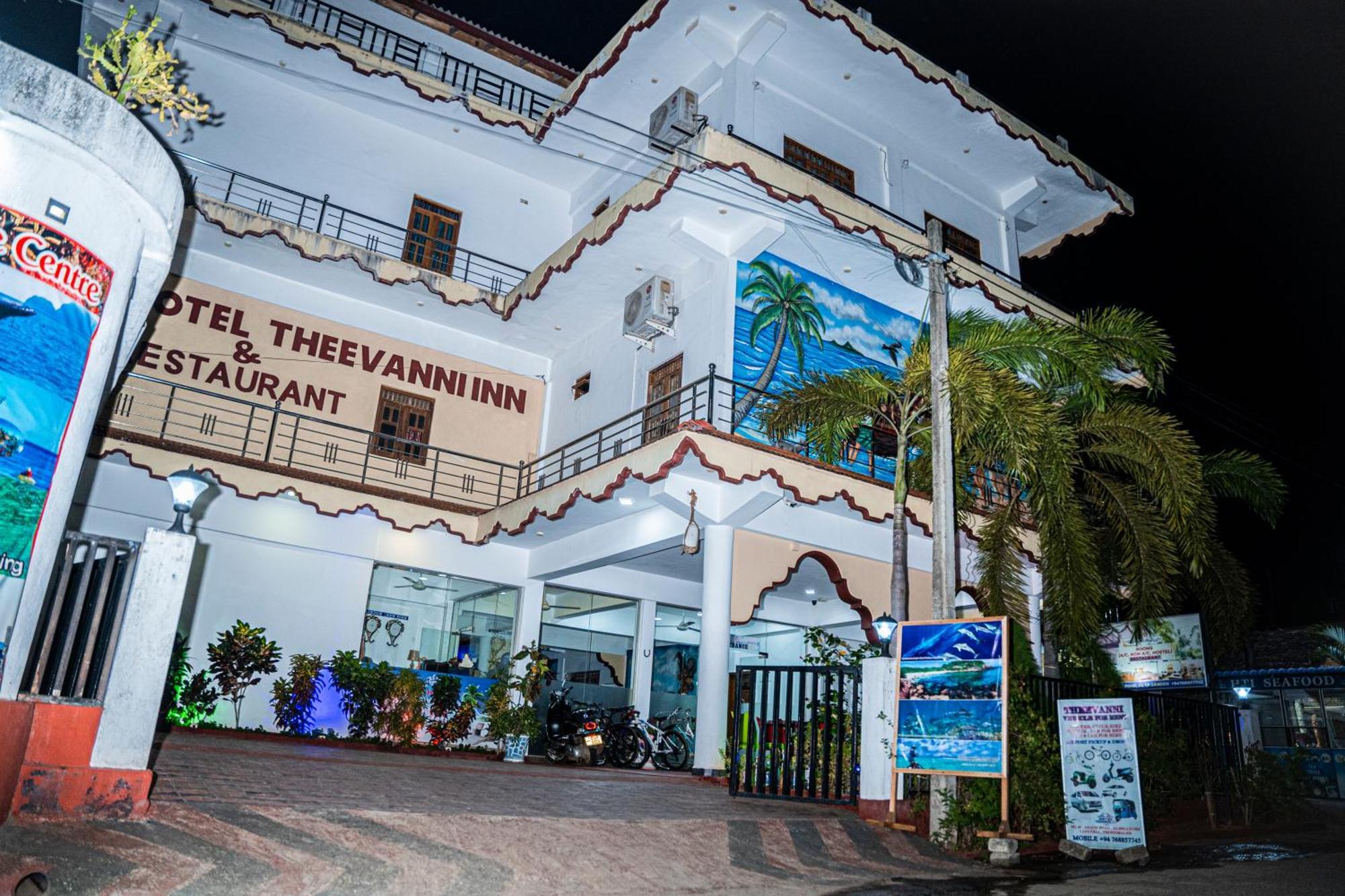 Hotel Theevanni Inn Trincomalee Buitenkant foto